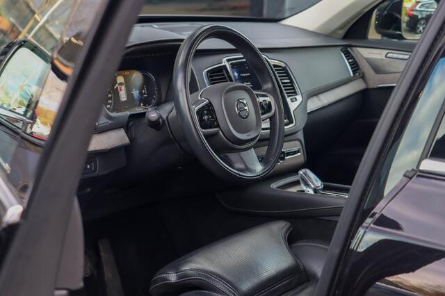 Volvo XC90 T8 Recharge 7p. AWD R-Design | Luchtvering | 22'' | Trekhaak | Stoelkoeling/verwarming