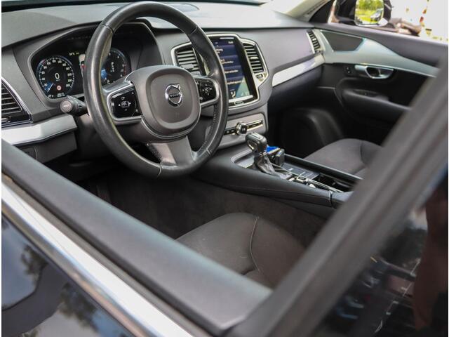 Volvo XC90 2.0 D5 AWD Momentum 235PK