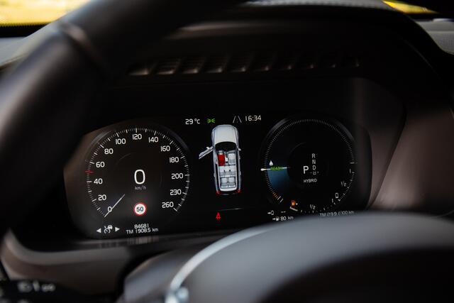 Volvo XC90 2.0 T8 Twin Engine AWD Inscription Cruise control, 7-persoons, Memory seats, Lane assist