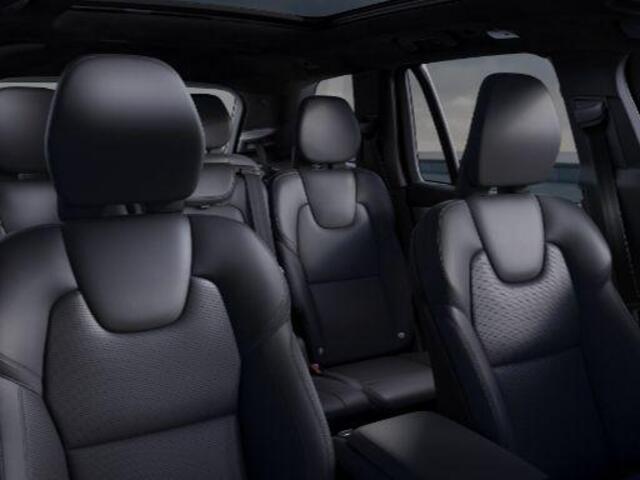 Volvo XC90 T8 Plug-in hybrid AWD Ultra Black Edition | Nu te bestellen! | Geperforeerd Nappaleder | Harman/Kardon Audio | Massagestoelen |