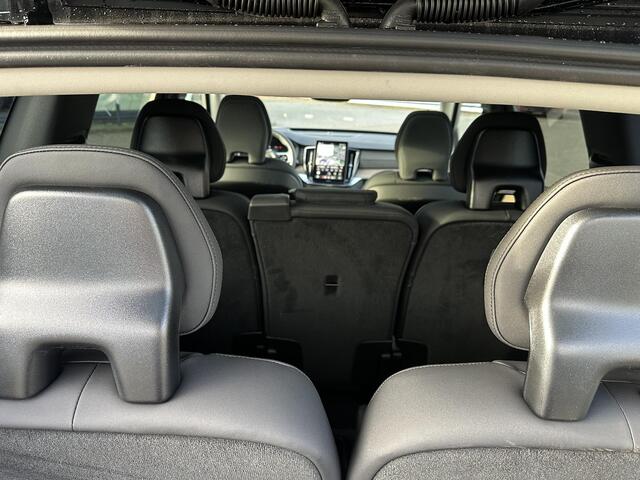 Volvo XC90 2.0 T8 Plug-in hybrid AWD Plus Dark 1000KM| VOL OPTIES!|FABRIEKSGARANTIE T/M 09-2027| PANO| MEM. STOELEN| STOEL/ STUURVERW.| 360 CAMERA| DODE HOEK | ACHTERBANK VERWARMD|