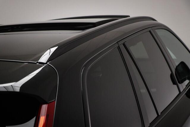 Volvo XC90 2.0 T8 Recharge AWD R-Design | STOELEN / LOUNGE- PACK | LUCHTVERING | PANORAMADAK | MASSAGE | STOELVENTILATIE | TREKHAAK | 22"
