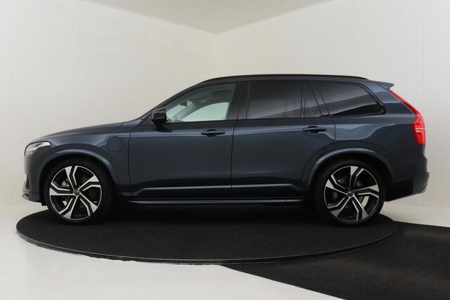 Volvo XC90 T8 PLUG-IN HYBRID AWD ULTRA DARK *FULL OPTIONS!* -PANO.DAK|BOWERS&WILKINS|GEVENT.LEDER+MASSAGE|LUCHTVERING|ADAP.LED|TREKHAAK|360°CAM|NL-AUTO