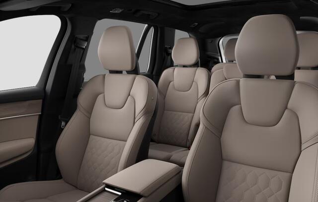 Volvo XC90 2.0 T8 Plug-in hybrid AWD Ultra Dark | Keyless Entry | Schuif-/Kanteldak | Luchtvering | Elek. Verst. Voorstoelen | 360 Camera | Head-up Display | Harman Kardon Audio
