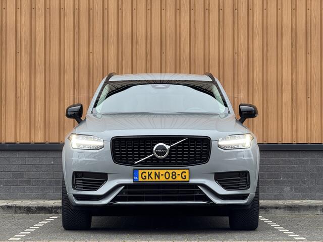 Volvo XC90 2.0 T8 Recharge AWD Plus Dark | 7 Persoons | Harman & Kardon | Apple Carplay | Android Auto | Leder | Stuurwielverwarming | Adaptieve Cruise Control | Lane Assist | DAB | Led |