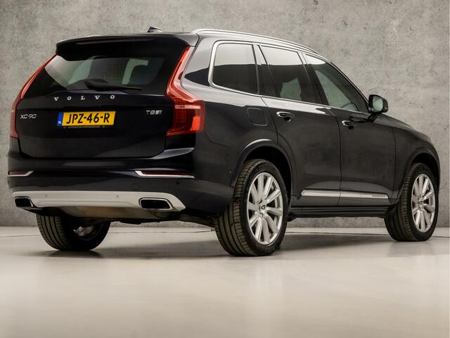 Volvo XC90 2.0 T8 Twin Engine AWD Inscription 7 Persoons 408Pk Automaat (PANORAMADAK, GROOT NAVI, MEMORY SEATS, LEDER, CAMERA, STOELVERWARMING, HOUT INLEG, ADAPTIVE CRUISE, GETINT GLAS, NIEUWSTAAT)