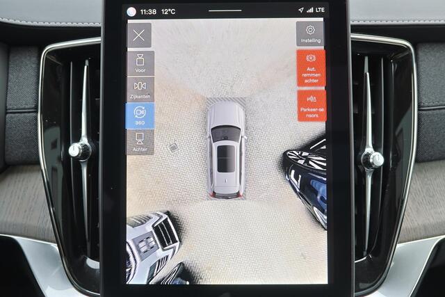 Volvo XC90 T8 Recharge AWD Ultra Dark - Luchtvering - Panorama/schuifdak - IntelliSafe Assist & Surround - 360º Camera - Bowers & Wilkins audio - Verwarmde voorstoelen, stuur & achterbank - Parkeersensoren voor & achter - Elektr. bedienb. voorstoelen met geheugen -