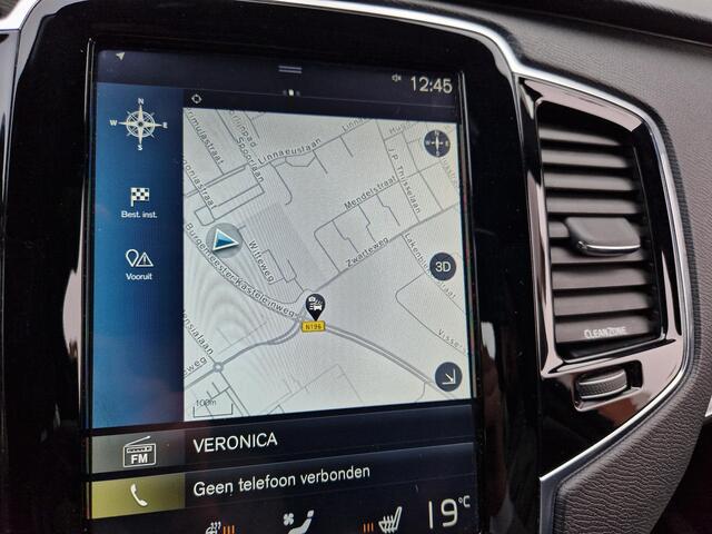 Volvo XC90 2.0 T5 AWD R-Design 7-Zits | Open Dak | Stoelverwarming | BSD | Trekhaak | LED | PDC |