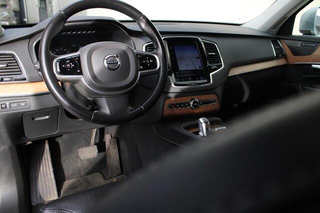 Volvo XC90 2.0 T8 Twin Engine AWD Inscription / 7-PERSOONS / PANO DAK / LUCHTVERING / TREKHAAK / ERAD VERVANGEN!