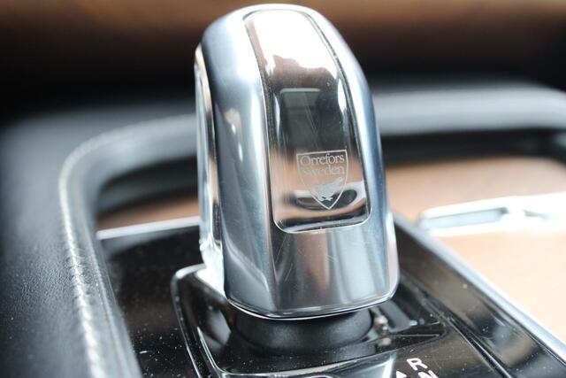 Volvo XC90 2.0 T8 Twin Engine AWD Inscription / 7-PERSOONS / PANO DAK / LUCHTVERING / TREKHAAK / ERAD VERVANGEN!