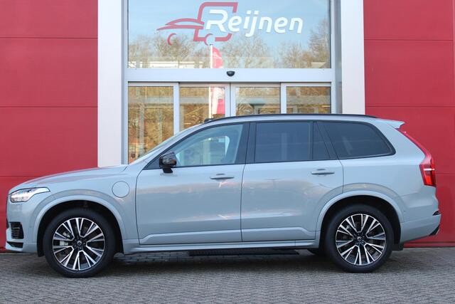 Volvo XC90 2.0 T8 455PK RECHARGE AWD ULTIMATE DARK | LUCHTVERING | PANORAMISCH SCHUIF / KANTELDAK | ELEKTRISCH UITKLAPBARE TREKHAAK | HEAD-UP DISPLAY | NAVIGATIE VIA GOOGLE-MAPS | ELEKTRISCH VERSTELBARE VOOR STOELEN MET GEHEUGEN | VOORSTOELEN VERWARMBAAR | ACHTERBAN