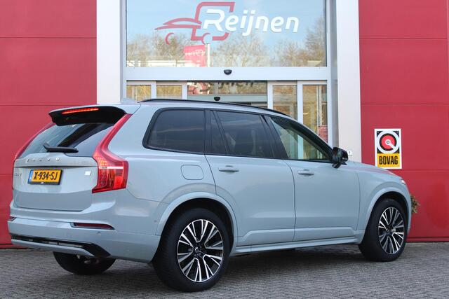 Volvo XC90 2.0 T8 455PK RECHARGE AWD ULTIMATE DARK | LUCHTVERING | PANORAMISCH SCHUIF / KANTELDAK | ELEKTRISCH UITKLAPBARE TREKHAAK | HEAD-UP DISPLAY | NAVIGATIE VIA GOOGLE-MAPS | ELEKTRISCH VERSTELBARE VOOR STOELEN MET GEHEUGEN | VOORSTOELEN VERWARMBAAR | ACHTERBAN