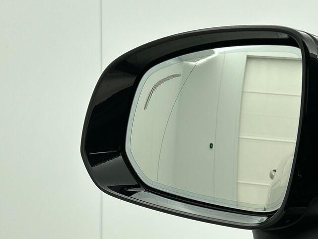 Volvo XC90 T8 Recharge AWD Ultimate Dark - Luchtvering - Panorama/schuifdak - IntelliSafe Assist & Surround - 360º Camera - Bowers & Wilkins audio - Adaptieve LED koplampen - Verwarmde voorstoelen, stuur & achterbank - Parkeersensoren voor & achter - Elektr. bedienb