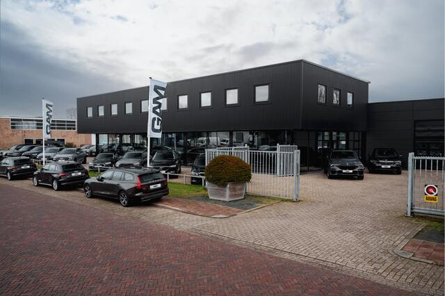 Volvo XC90 2.0 T8 Plug-in hybrid AWD Ultra Dark B&W | 22" | TREKHAAK | LUCHTVERING