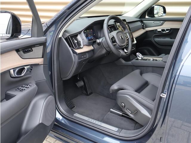 Volvo XC90 T8 Plug-in hybrid AWD Plus Dark | Panoramadak | Head-Up display | 360 Camera | Harman Kardon
