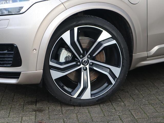 Volvo XC90 2.0 T8 Plug-in hybrid AWD Ultra Dark