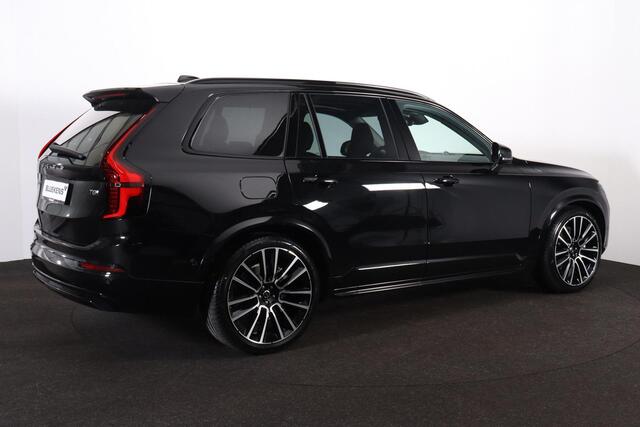 Volvo XC90 T8 Recharge AWD Ultra Dark - Luchtvering - Panorama/schuifdak - IntelliSafe Assist & Surround - 360º Camera - Bowers & Wilkins audio - Adaptieve LED koplampen - Verwarmde voorstoelen, stuur & achterbank - Parkeersensoren voor & achter - Elektr. bedienb. v