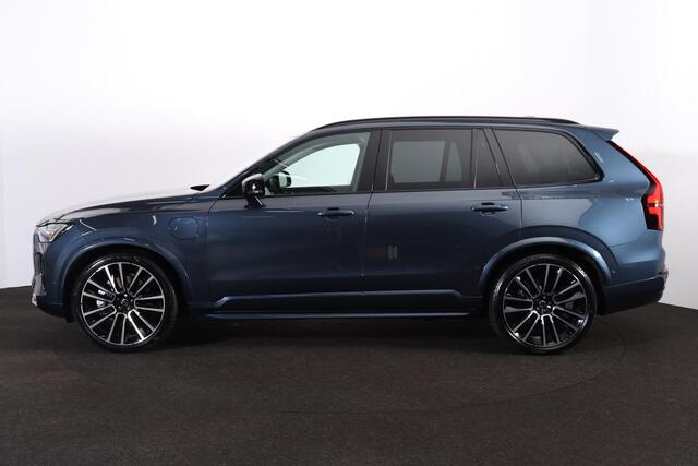 Volvo XC90 T8 Recharge AWD Ultra Dark - Luchtvering - Panorama/schuifdak - IntelliSafe Assist & Surround - 360º Camera - Bowers & Wilkins audio - Adaptieve LED koplampen - Verwarmde voorstoelen, stuur & achterbank - Parkeersensoren voor & achter - Elektr. bedienb. v