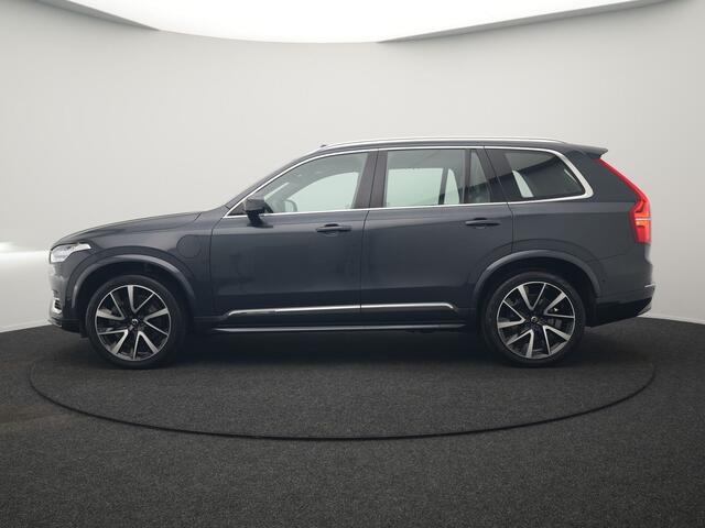 Volvo XC90 T8 Recharge AWD Inscription 7 Persoons Plug In Hybrid 394pk Dealer O.H PHEV | Luchtvering | Panodak | Trekhaak af Fabriek | Adaptive Cruise | Head Up | 360 camera | 21"L.M | BLIS | Harman Kardon |