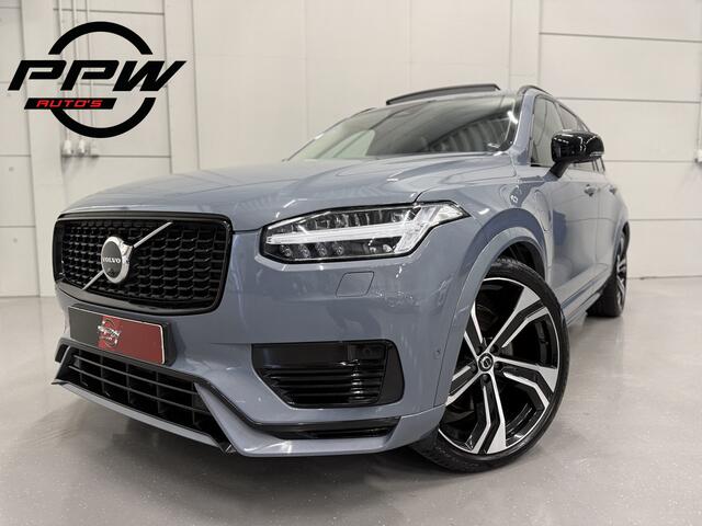 Volvo XC90 T8 Recharge AWD R-Design PANO/TREKHAAK/LUCHTVERING/B&W/22"/360CAMERA/MASSAGE+VENTILATIE/HEAD-UP/NAPPA LEER ZWART/THUNDER-GREY/VOLLEDIG VOLVO DEALER HISTORIE/TOPCONDITIE