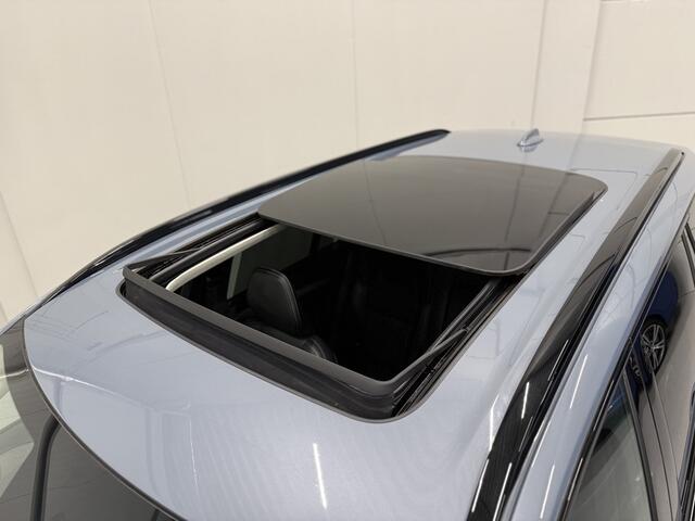 Volvo XC90 T8 Recharge AWD R-Design PANO/TREKHAAK/LUCHTVERING/B&W/22"/360CAMERA/MASSAGE+VENTILATIE/HEAD-UP/NAPPA LEER ZWART/THUNDER-GREY/VOLLEDIG VOLVO DEALER HISTORIE/TOPCONDITIE