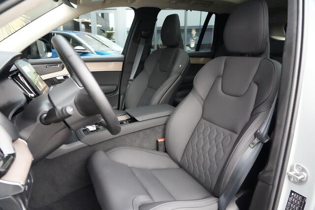 Volvo XC90 2.0 T8 Plug-in hybrid FACELIFT AWD Ultra Dark 455pk Panoramadak/Luchtvering/HarmanKardon