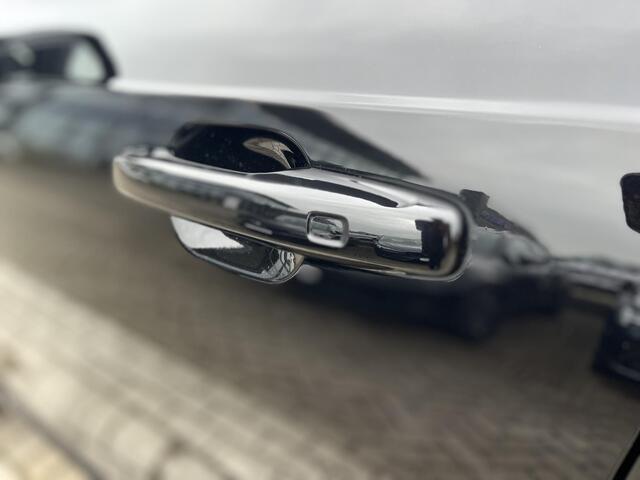 Volvo XC90 Ultra Dark | Geventileerd Leer | Head Up Display | 360 Graden Camera | Getinte Ramen |