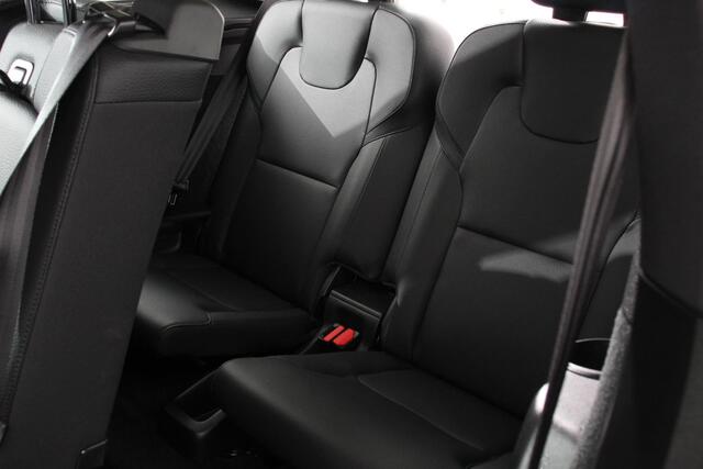 Volvo XC90 2.0 T8 Recharge AWD Inscription Expression | Navigatie | Apple Carplay/Android Auto | Parkeersensoren | Stoel- en stuurverwarming | Adaptive Cruise Control | Virtual Cockpit | Elektrisch inklapbare trekhaak | Elektrisch verstelbare bestuurderstoel met g