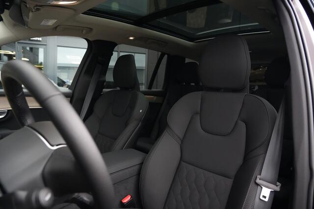Volvo XC90 2.0 T8 Plug-in hybrid AWD Plus Dark 455pk Panoramadak/Bowers&Wilkins/Luchtvering