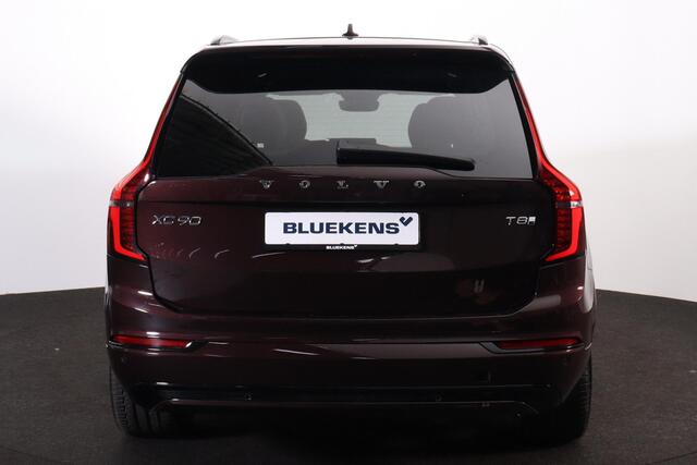 Volvo XC90 T8 Recharge AWD Plus Dark - Luchtvering - Panorama/schuifdak - IntelliSafe Assist & Surround - 360º Camera - Bowers & Wilkins audio - Verwarmde voorstoelen, stuur & achterbank - Parkeersensoren voor & achter - Elektr. bedienb. voorstoelen met geheugen - G