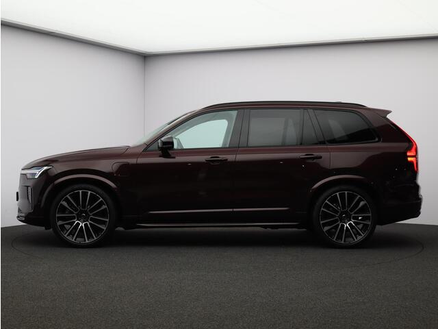 Volvo XC90 T8 455PK Plug-in hybrid AWD Ultra Dark / Facelift / Luchtvering / Head-up Display / 22"/ 360 camera / Pano. dak / Stoel-, stuur- & achterbankverwaming / Elektr. stoelverstelling / BLIS / Matrix Led /