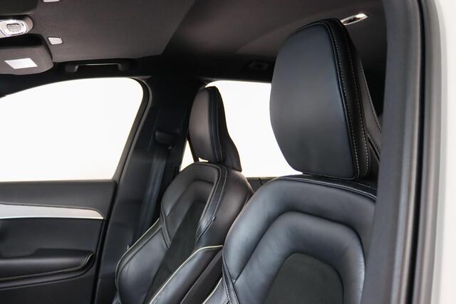 Volvo XC90 2.0 T8 Recharge AWD Plus Dark, 455PK, Longrange, Trekhaak draaibaar, Pilot Assist, Zeer nette auto!