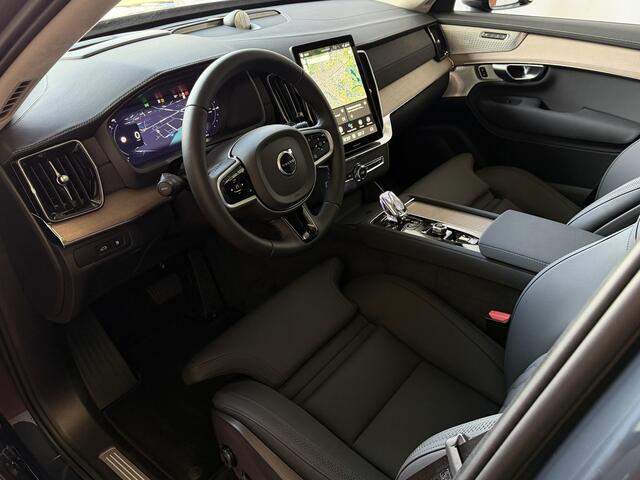 Volvo XC90 2.0 T8 456PK 12/25 Bowers & Wilkins LUCHTVERING PHEV AWD 7P ULTRA DARK SCHUIFDAK 21''LMV STOEL/STUUR.VERW PANORAMA STANDKACHEL HEADUP ?Top Auto's Wijchen? 170 Nieuwe en bijna nieuwe Auto's met : Benzine / PHEV / Plug in hybrid / Hybrid / Mild hybrid / HE