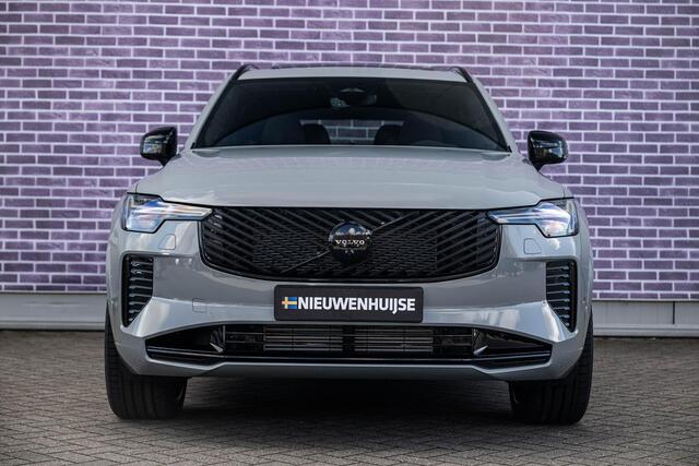 Volvo XC90 T8 Plug-in hybrid AWD Ultra Black Ed. Exec. | Google | Long Range | Ventilatie Voorstoelen | Bowers & Wilkins Audio | Luchtvering | Head-Up Display | Stoel-/Stuurverwarming | Adaptieve Cruise Control | 360 Camera | Massage | Gelamineerde Zijruiten Rondom 