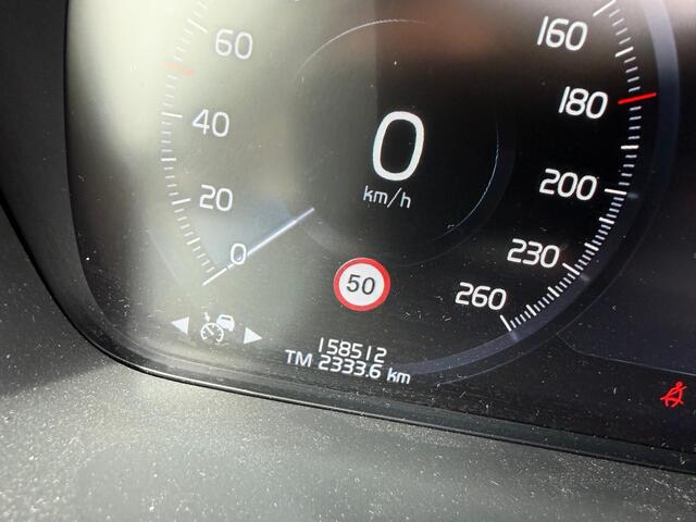 Volvo XC90 2.0 T8 Recharge AWD Inscription | Plug-in Hybrid (PHEV) | Harman Kardon Audio | 360 Graden Camera | Panoramadak | LED Koplampen Adaptief | Trekhaak | Alarm | Keyless Entry | Apple Carplay | Android Auto | Elektrische Achterklep