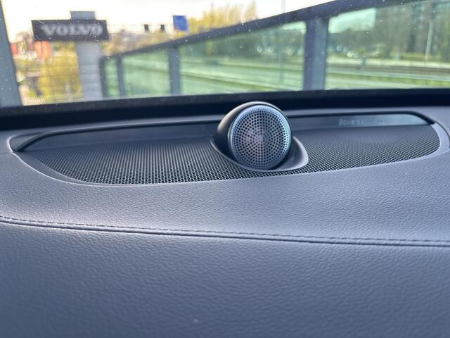 Volvo XC90 2.0 T8 Recharge AWD Inscription PHEV, Automaat, Luchtvering, Panoramadak, Bowers&Wilkins audio, Stoel- en stuurverwarming, Wool blend interieur, Trekhaak semi elektrisch wegklapbaar