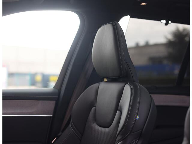 Volvo XC90 T8 AWD Ultra Dark | Pano - Trekhaak - Bowers&Wilkins