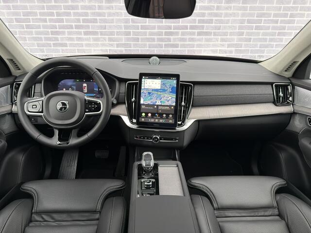Volvo XC90 2.0 T8 Plug-in hybrid AWD Ultra Dark | Adaptieve Cruise Control | Luchtvering | Trekhaak | Panoramadak | Bowers & Wilkins Audio | Nappa Lederen Bekleding | Stoel-/Stuurverwarming | 360 Parkeercamera | 22" Velgen |