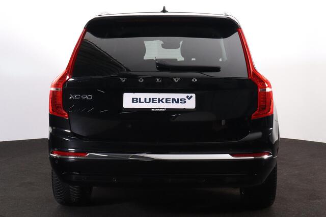 Volvo XC90 T8 Recharge AWD Core Bright - IntelliSafe Assist & Surround - Harman/Kardon audio - Adaptieve LED koplampen - Parkeercamera achter - Verwarmde voorstoelen, stuur & achterbank - Parkeersensoren voor & achter - Draadloze tel. lader - Extra getint glas - Ele