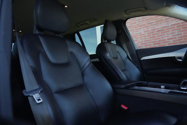 Volvo XC90 2.0 T8 Recharge AWD R-Design 392pk Navigatie/Trekhaak/Camera