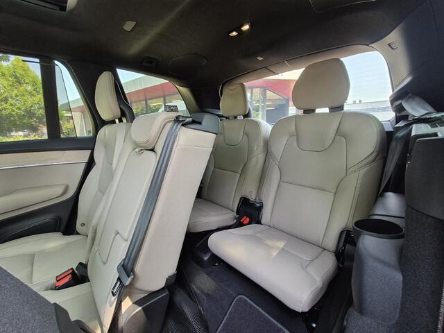 Volvo XC90 2.0 T8 Plug-in hybrid AWD Ultra Dark Trekhaak/Luchtvering/Massage/B&W/Black ed. etc.
