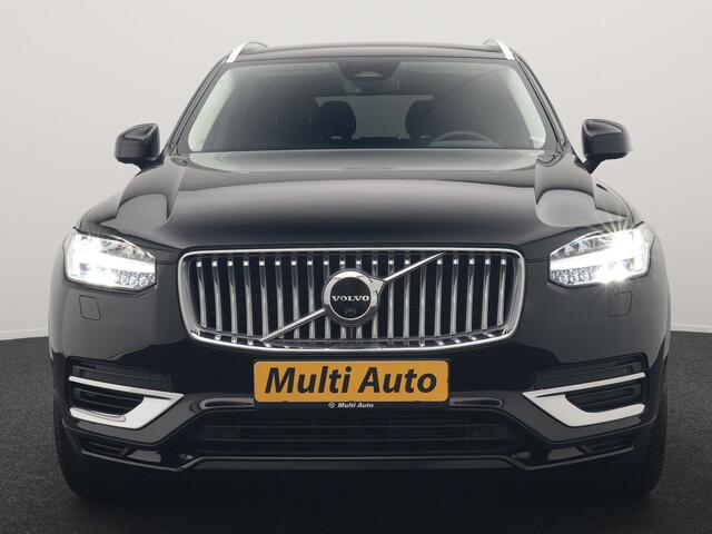 Volvo XC90 T8 Recharge AWD Plus Bright 7 Persoons LONG RANGE PHEV 455pk Dealer O.H. | Trekhaak Af Fabriek | Luchtvering | Adaptive Cruise | Harman / Kardon | Lederen Sportstoelen Ventilatie & Memory | 360 Camera | Stoelen & Stuur Verwarmd | Keyless | Blis | Google A