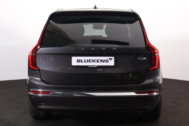 Volvo XC90 T8 Recharge AWD Ultra Bright - Luchtvering - Panorama/schuifdak - IntelliSafe Assist & Surround - 360º Camera - Bowers & Wilkins audio - Adaptieve LED koplampen - Verwarmde voorstoelen, stuur & achterbank - Parkeersensoren voor & achter - Elektr. bedienb.
