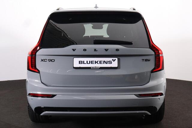 Volvo XC90 T8 Recharge AWD Ultra Black Ed. Exec. - Luchtvering - Panorama/schuifdak - IntelliSafe Assist & Surround - 360º Camera - Bowers & Wilkins audio - Verwarmde voorstoelen, stuur & achterbank - Parkeersensoren voor & achter - Elektr. bedienb. voorstoelen met