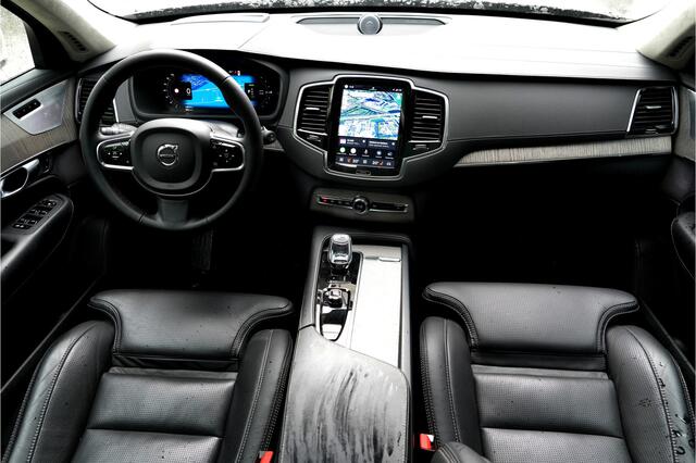 Volvo XC90 2.0 T8 AWD 335kW/455pk Aut8 Recharge Long Range Ultimate Bright 7P LUCHTVERING + BOWERS&WILKINS + PANORAMADAK + STOEL-&STUURVERWARMING + STOELMASSAGE + ADAPT.CRUISE + PILOT ASSIST + BLIS + GOOGLE DASH&SERVICES + 360 CAMERA + PARKSENSOREN V&A + 21" LM-VELG