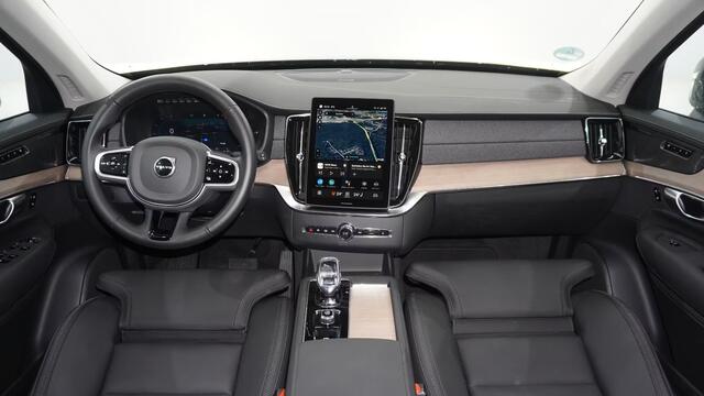 Volvo XC90 2.0 T8 Plug-in hybrid AWD Plus Dark ** FULL OPTIONS, PANORAMA, TREKH, 21-inch LMV, H&K SOUND ** 1e EIG - UNFALLFREI ** ** INFORMEER OOK NAAR ONZE AANTREKKELIJKE FINANCIAL-LEASE TARIEVEN **