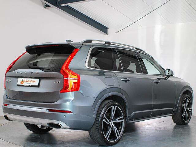 Volvo XC90 2.0 T8 Twin Engine AWD Momentum 7-Persoons Panoramadak, Head-Up, Trekhaak, Volleder, ACC