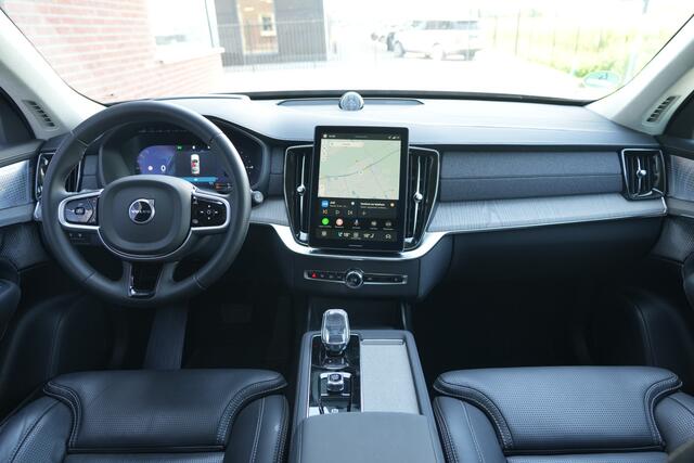 Volvo XC90 2.0 T8 FACELIFT Plug-in hybrid AWD Plus Dark 455pk Panoramadak/Bowers&Wilkins/Luchtvering