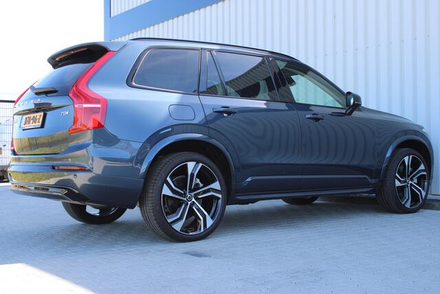 Volvo XC90 2.0 T8 Recharge AWD Ultra Dark | Incl. 12 maanden garantie | SOH 100% | 7 persoons | Panorama dak | Massage stoelen | Stoel & Stuur verwarming | Stoelventilatie | Memory seats | Stoelverwarming achter | 360° Camera | Elektrische kofferklep | Bower & Wilk