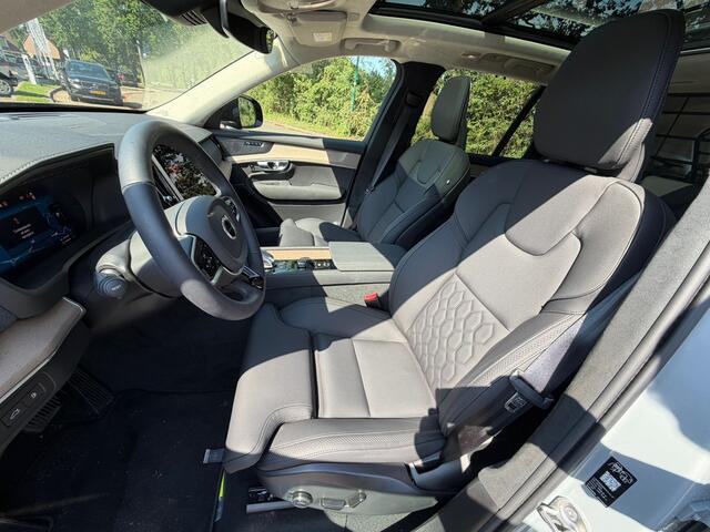 Volvo XC90 2.0 T8 Plug-in hybrid AWD Ultra Dark Luchtvering | Trekhaak | Running board | Getint glas